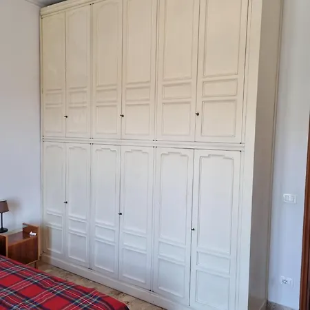 Viola Apartment *